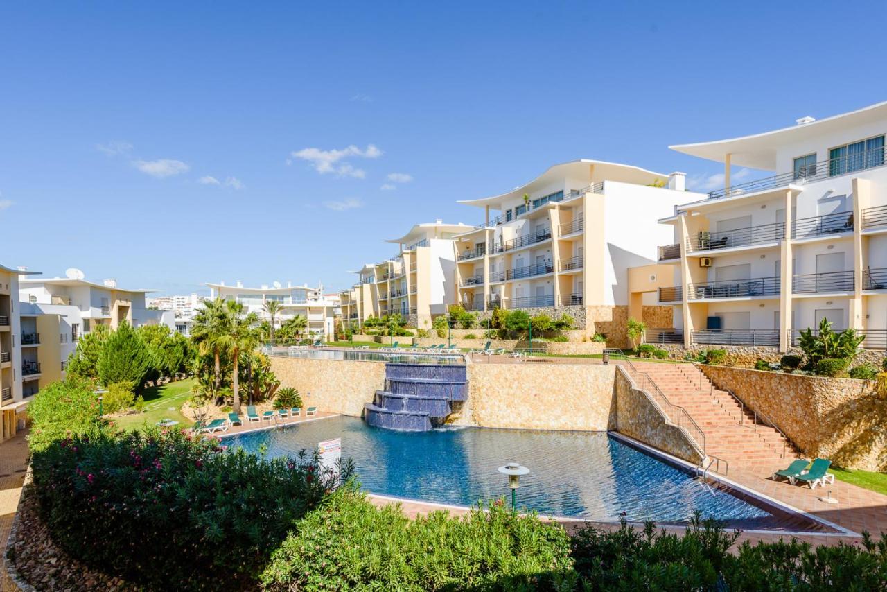Bnb Homes Ocean View Apartment With Relax Terrace, 2 Swimming Pools & Tennis Court Albufeira Bagian luar foto