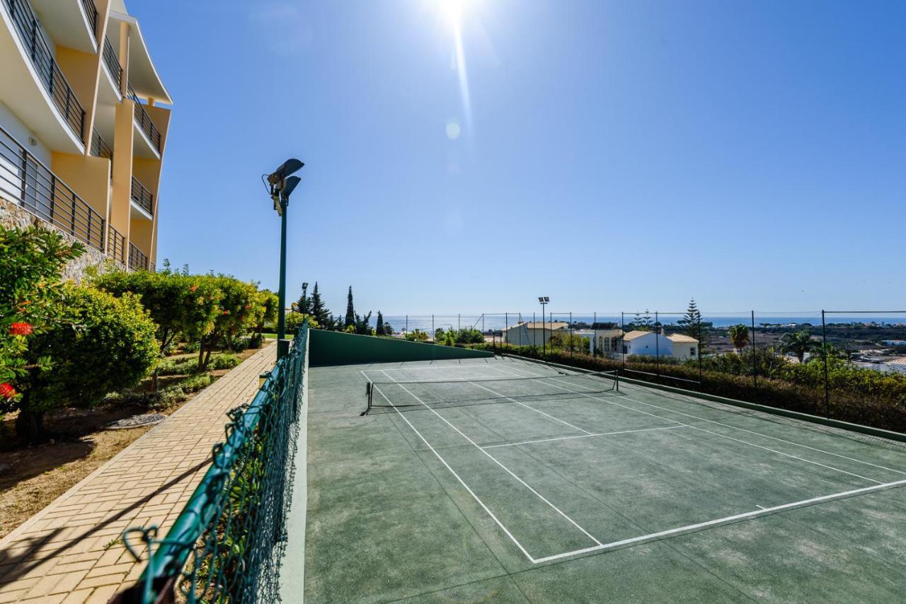 Bnb Homes Ocean View Apartment With Relax Terrace, 2 Swimming Pools & Tennis Court Albufeira Bagian luar foto