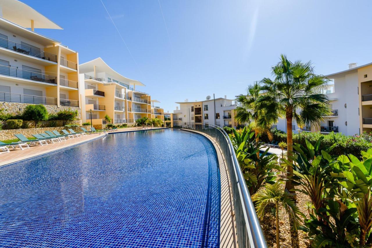 Bnb Homes Ocean View Apartment With Relax Terrace, 2 Swimming Pools & Tennis Court Albufeira Bagian luar foto