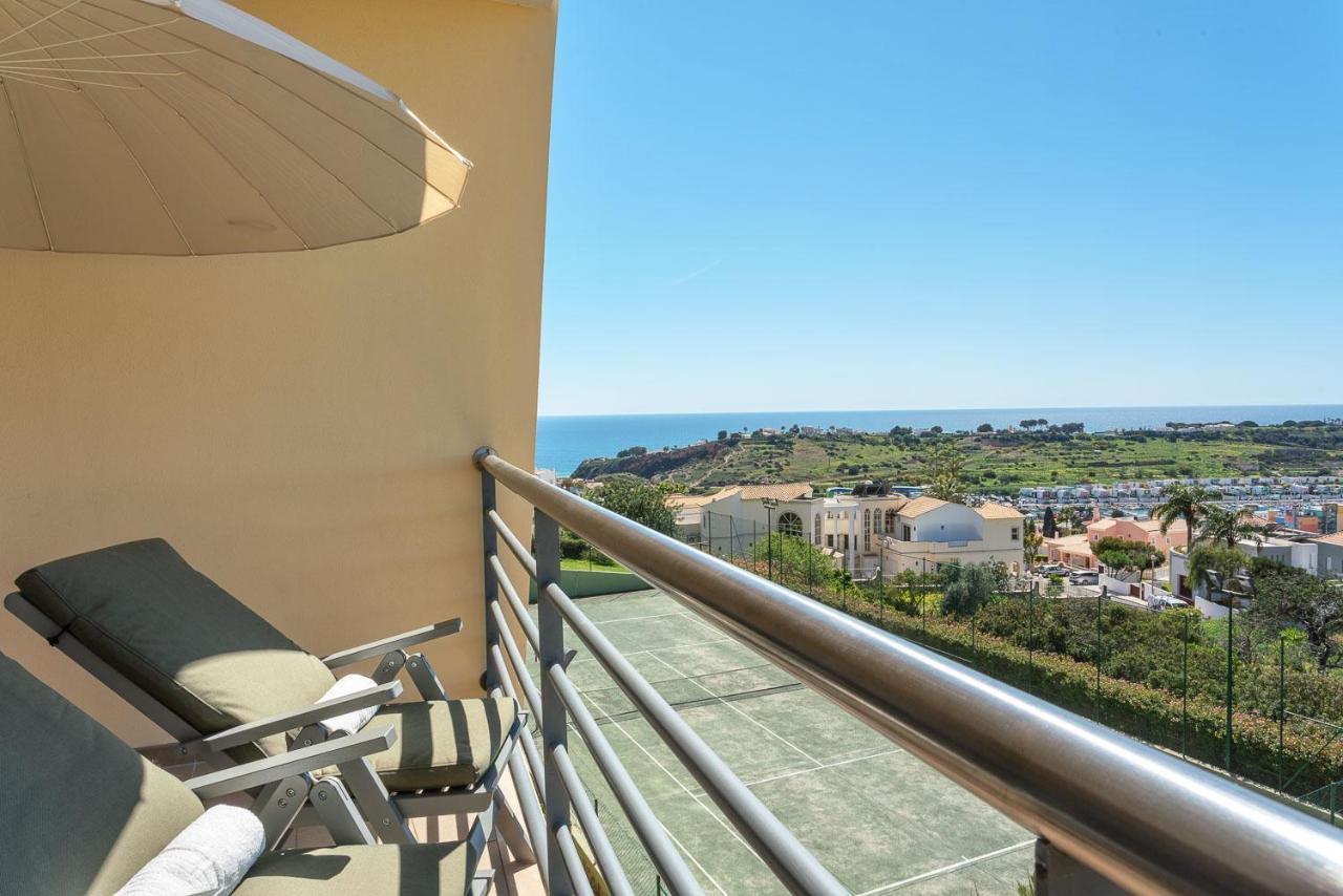 Bnb Homes Ocean View Apartment With Relax Terrace, 2 Swimming Pools & Tennis Court Albufeira Bagian luar foto