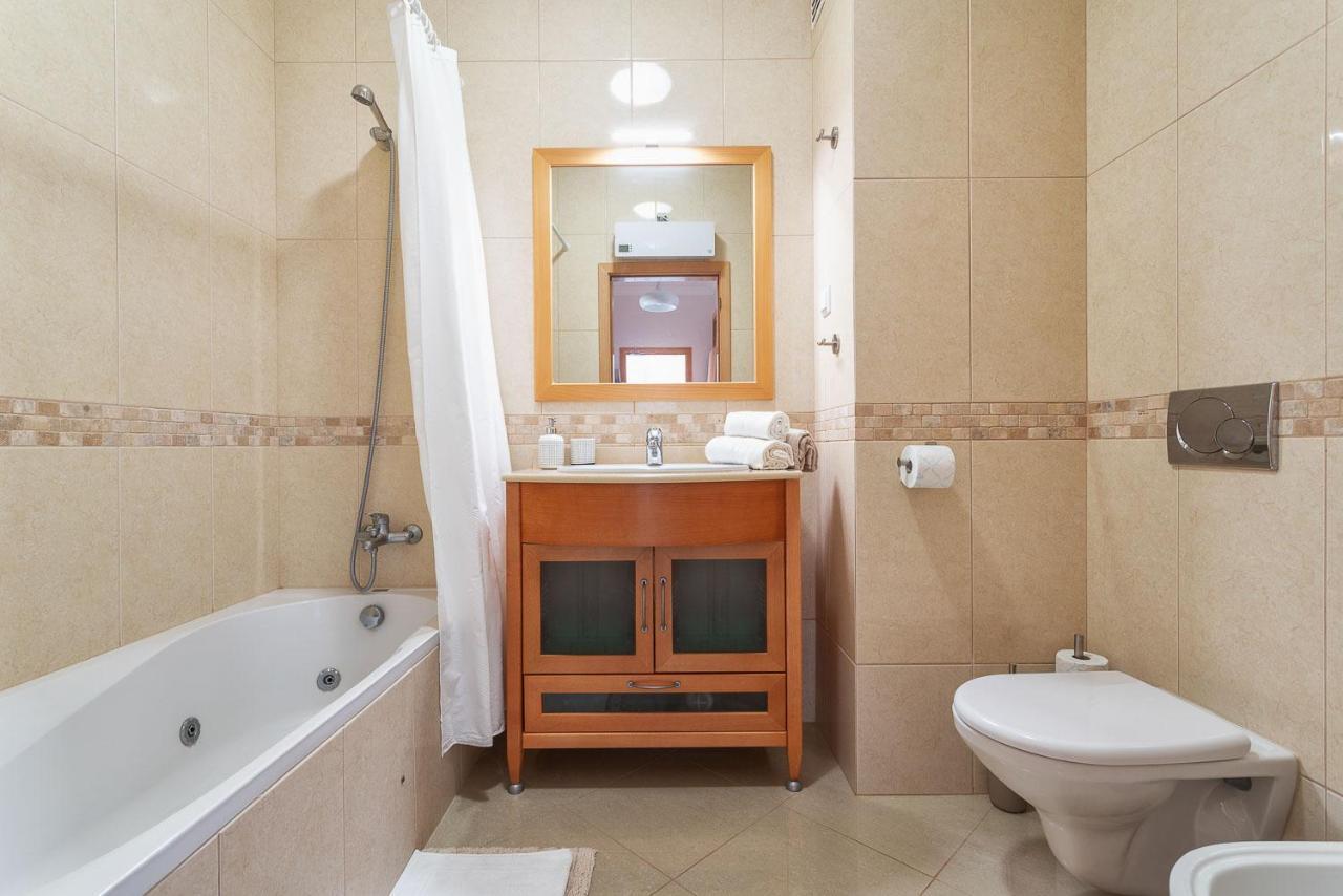 Bnb Homes Ocean View Apartment With Relax Terrace, 2 Swimming Pools & Tennis Court Albufeira Bagian luar foto